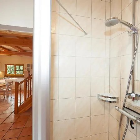 Strandschloesschen - Haushaelfte 2 Sellin (Rugen)