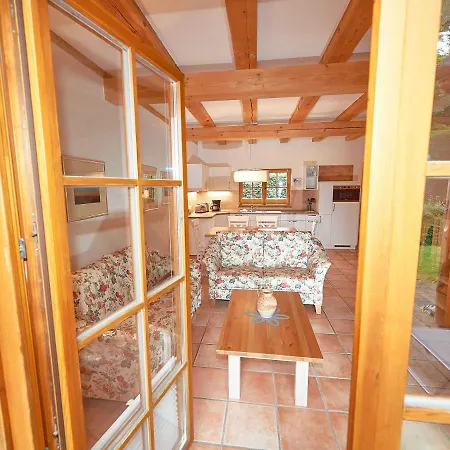 Strandschloesschen - Haushaelfte 2 Feriehus *