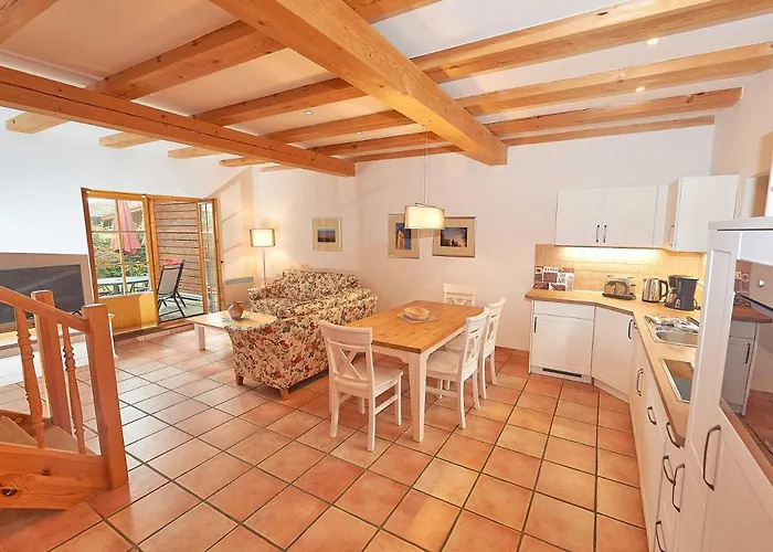 Strandschloesschen - Haushaelfte 2 بيت للعطل Sellin (Rugen)